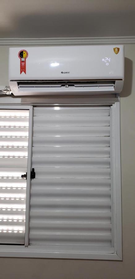 Apartamento Inteiro Com Wifi 70Mb, Ar Condicionado, Proximo Ao Estadio Do Cafe Лондрина Экстерьер фото